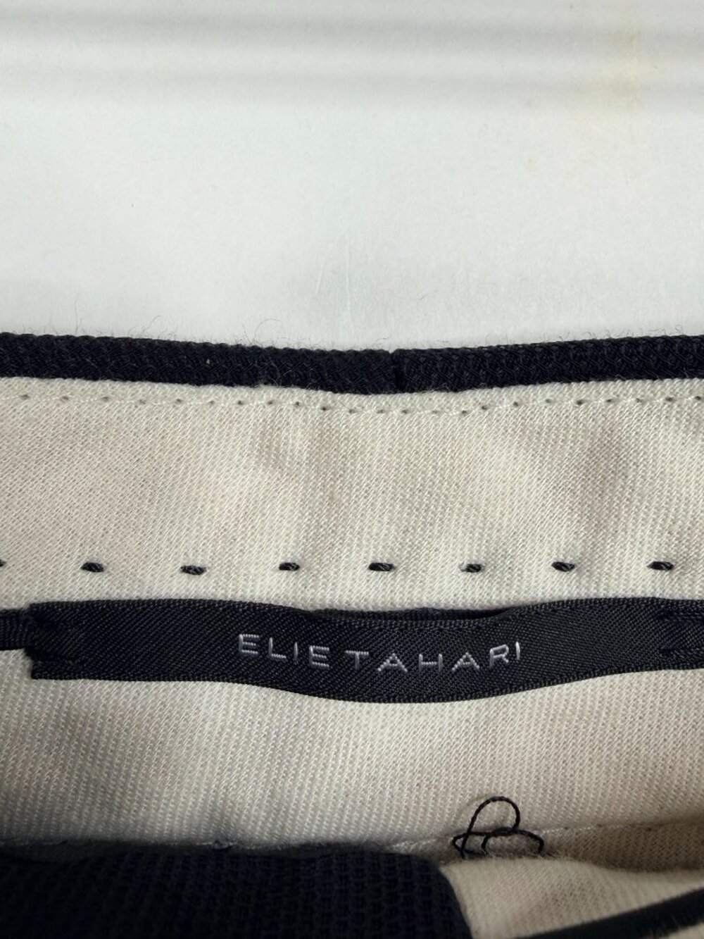 2/$30 Elie Tahari Mid Rise Flare Leg Trouser Black 4 #A4295 - Picture 5 of 8